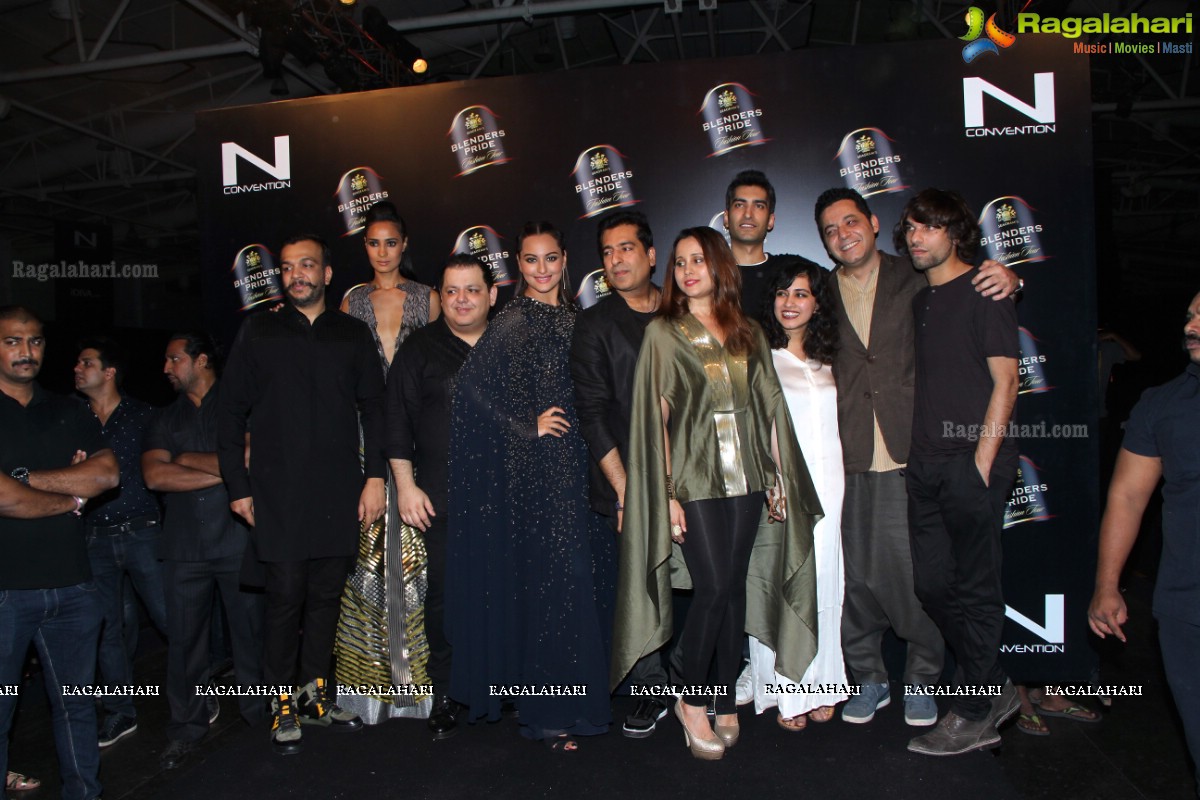 Blenders Pride Fashion Tour 2016, Hyderabad (Set 1)