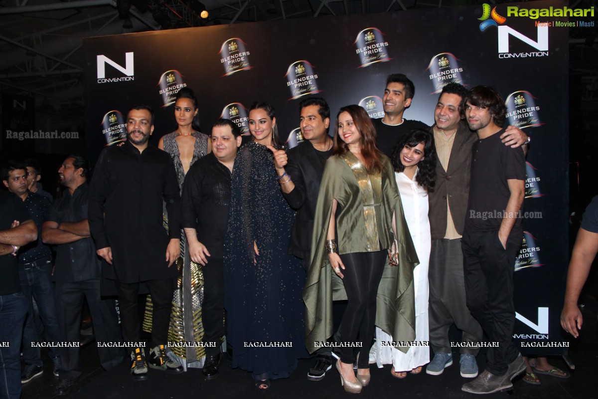 Blenders Pride Fashion Tour 2016, Hyderabad (Set 1)