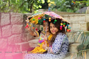 dasara dandiya, sarita lohiya