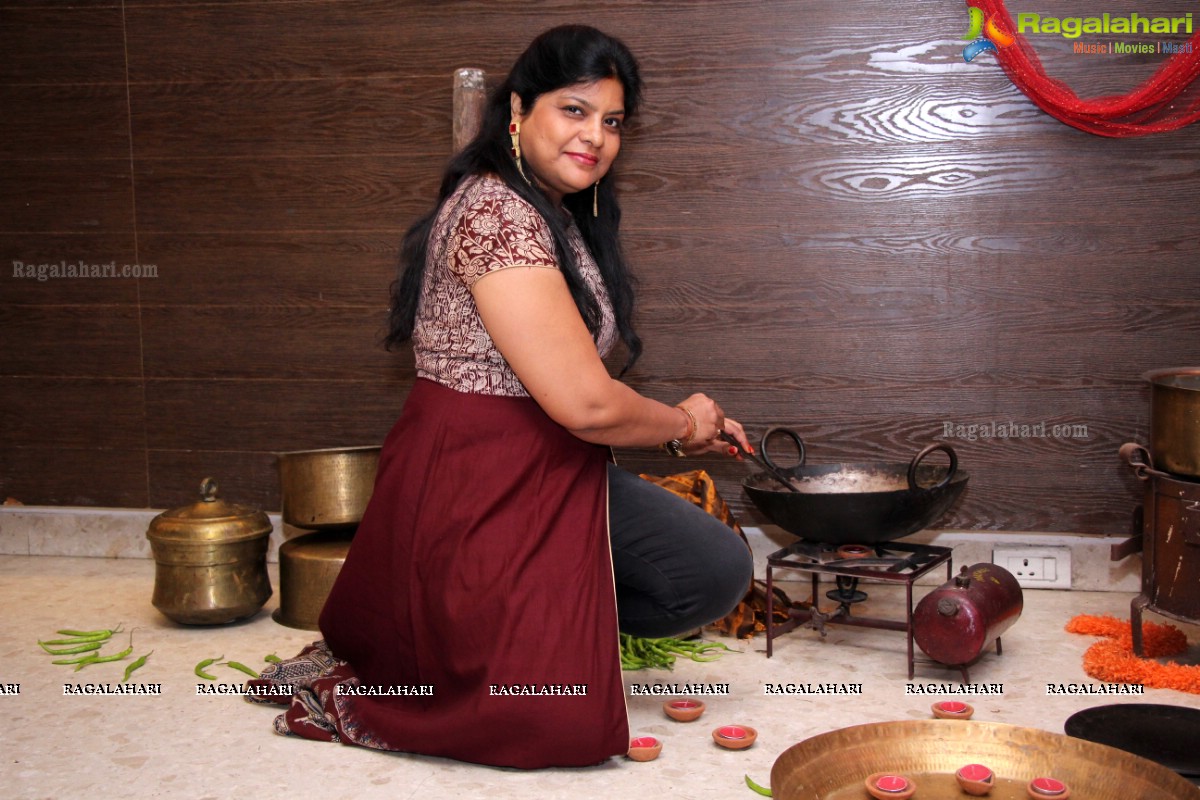 Cookery Show by Samanvay Ladies Club at Basil, Hyderabad