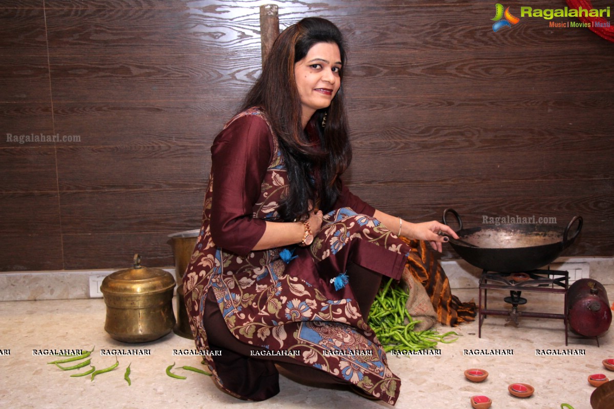 Cookery Show by Samanvay Ladies Club at Basil, Hyderabad