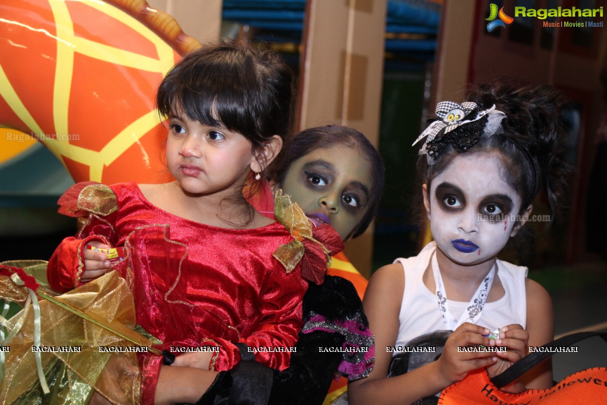 Halloween Celebrations 2016 at The Kids Center