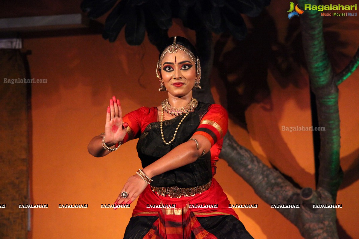 Bharatanatyam Recital by Kiranmayee Madupu at Saptaparni, Hyderabad