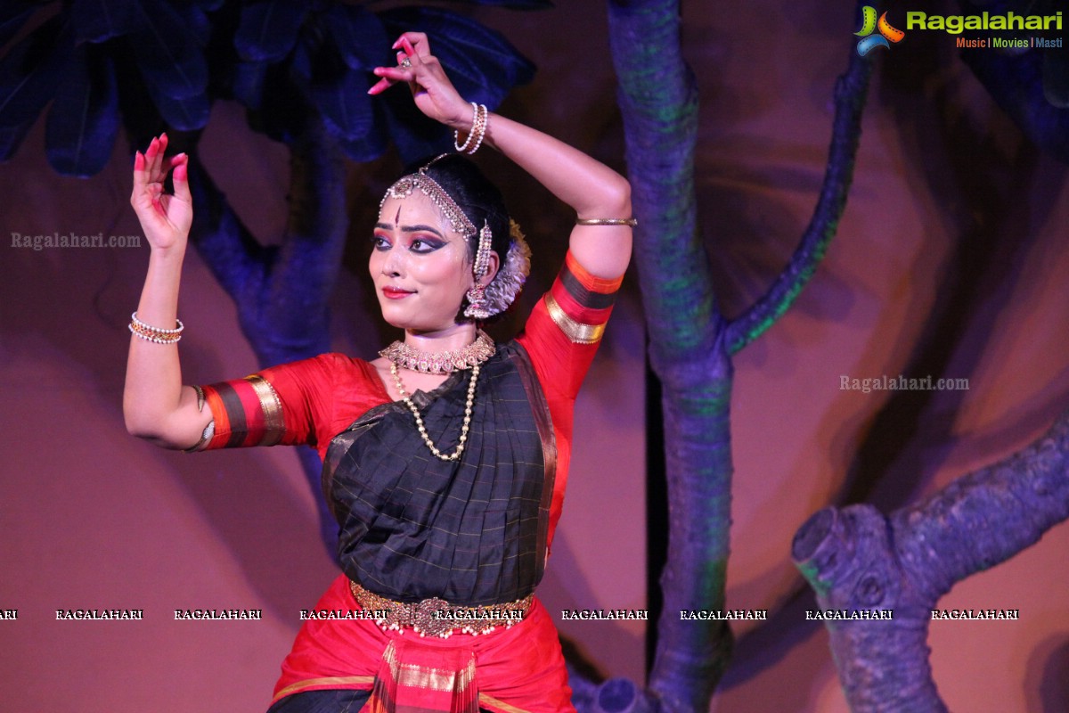 Bharatanatyam Recital by Kiranmayee Madupu at Saptaparni, Hyderabad