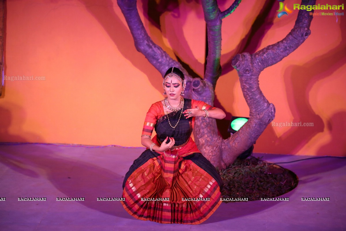 Bharatanatyam Recital by Kiranmayee Madupu at Saptaparni, Hyderabad