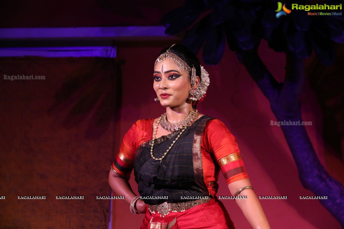 Bharatanatyam Recital by Kiranmayee Madupu at Saptaparni, Hyderabad