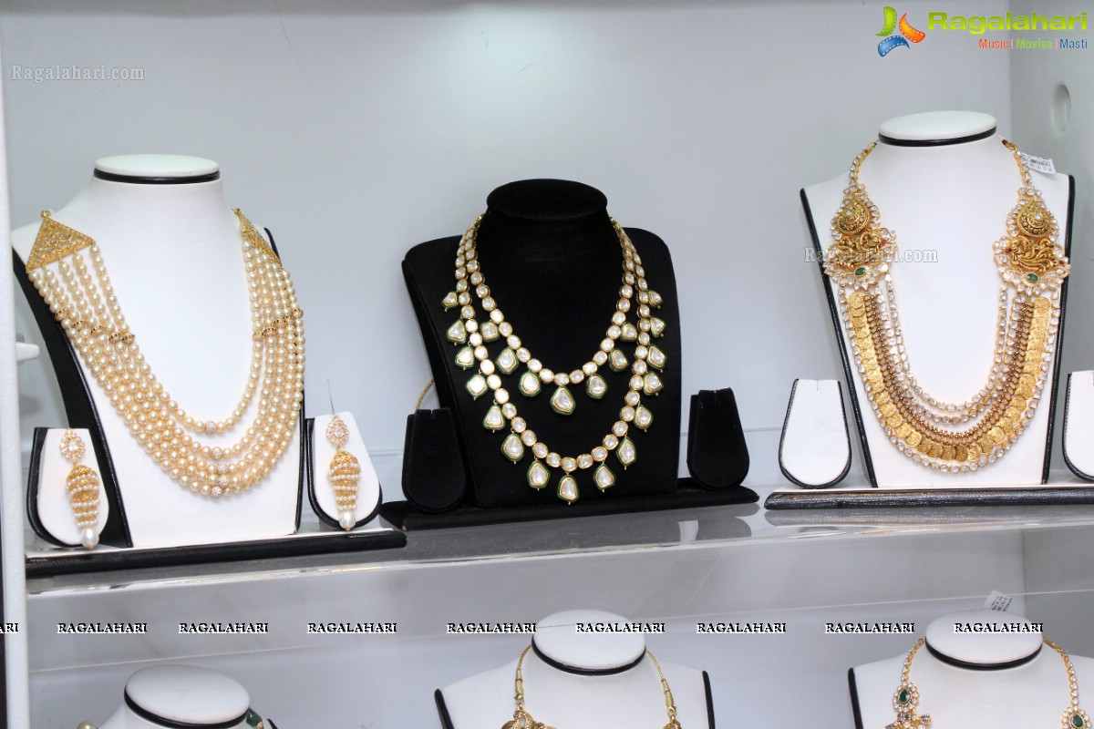 Exclusive Diwali Sale and Exhibition by Label Sabiha Ali, Jaya Shri Baheti and Shri Bhavani Jewellers, Hyderabad