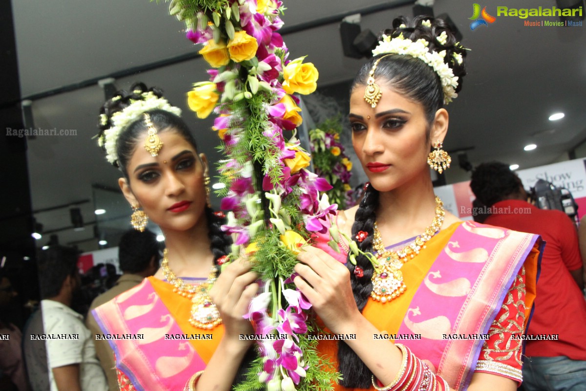 Bridal Illuminate Looks Workshop by Sushma Khan at Lakme Studio, Gachibowli