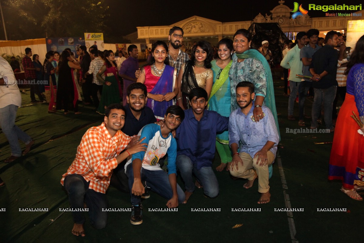 Legend Navratri Utsav 2016 (Day 9) at Excellency Gardens, Kompally, Hyderabad