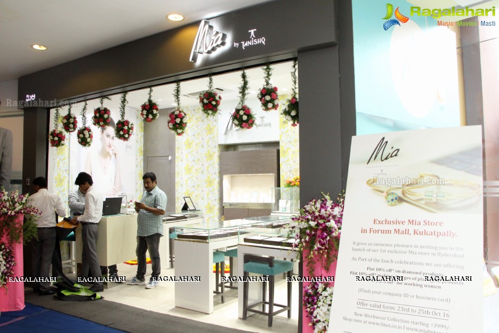 Mia by Tanishq Launch at The Forum Sujana Mall, Hyderabad