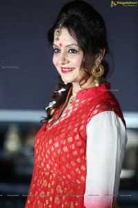Karva Chauth 2016