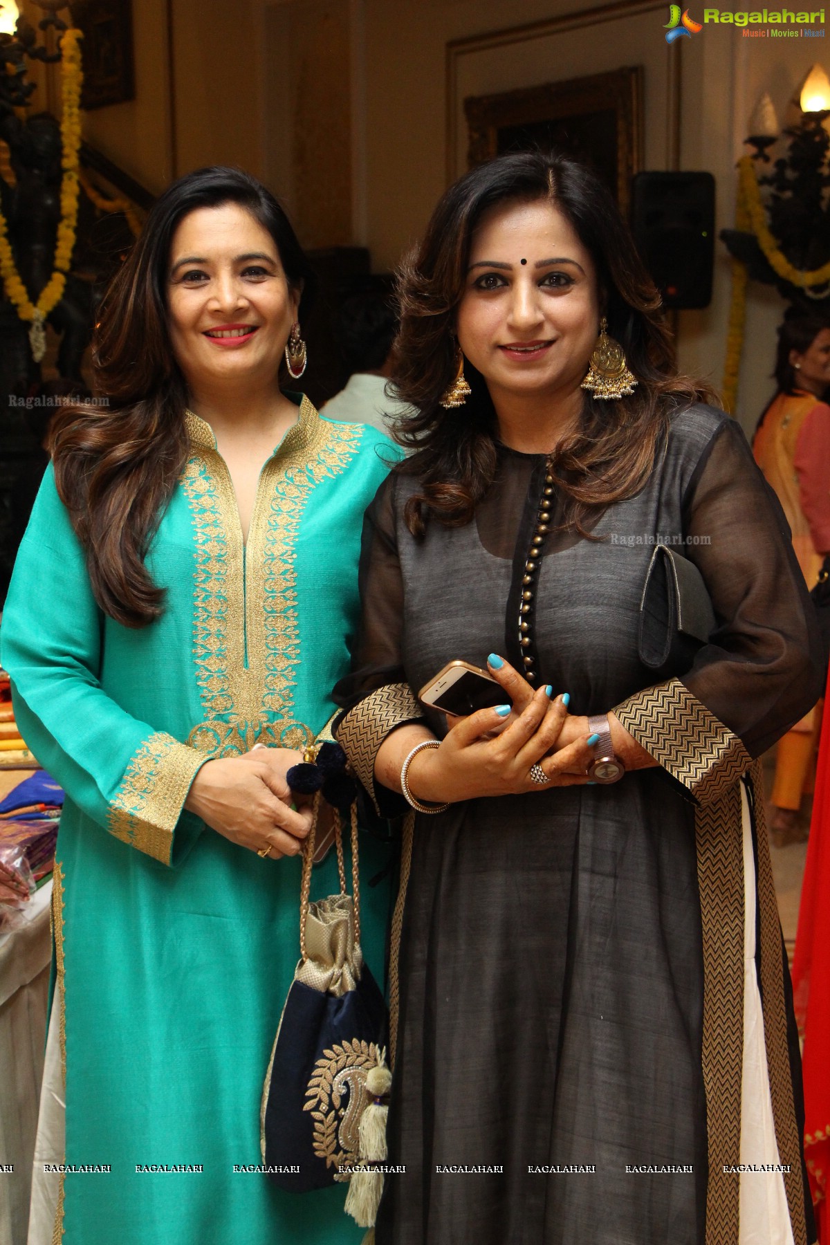 Pre-Diwali Bash 2016 by Kamini Saraf and Poonam at Taj Krishna, Hyderabad