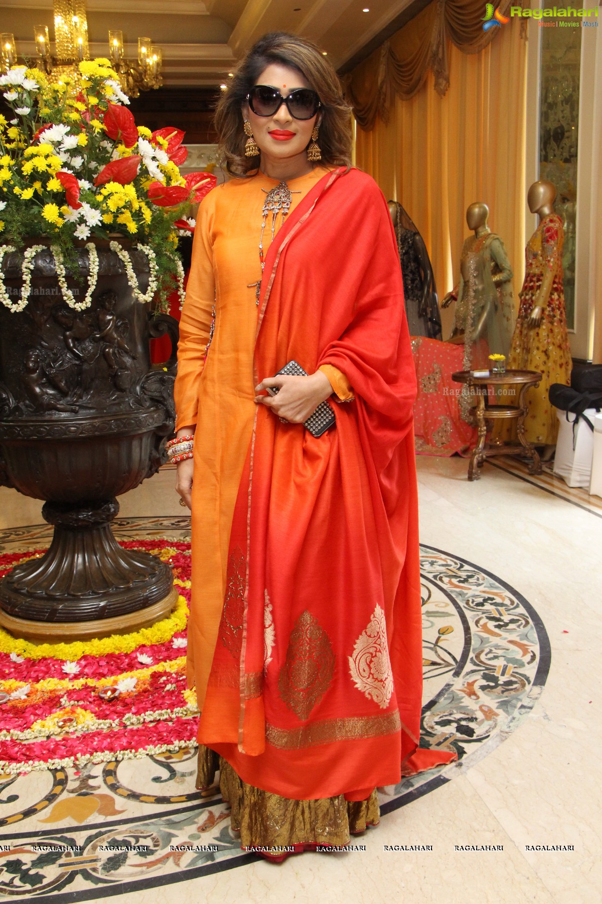 Pre-Diwali Bash 2016 by Kamini Saraf and Poonam at Taj Krishna, Hyderabad