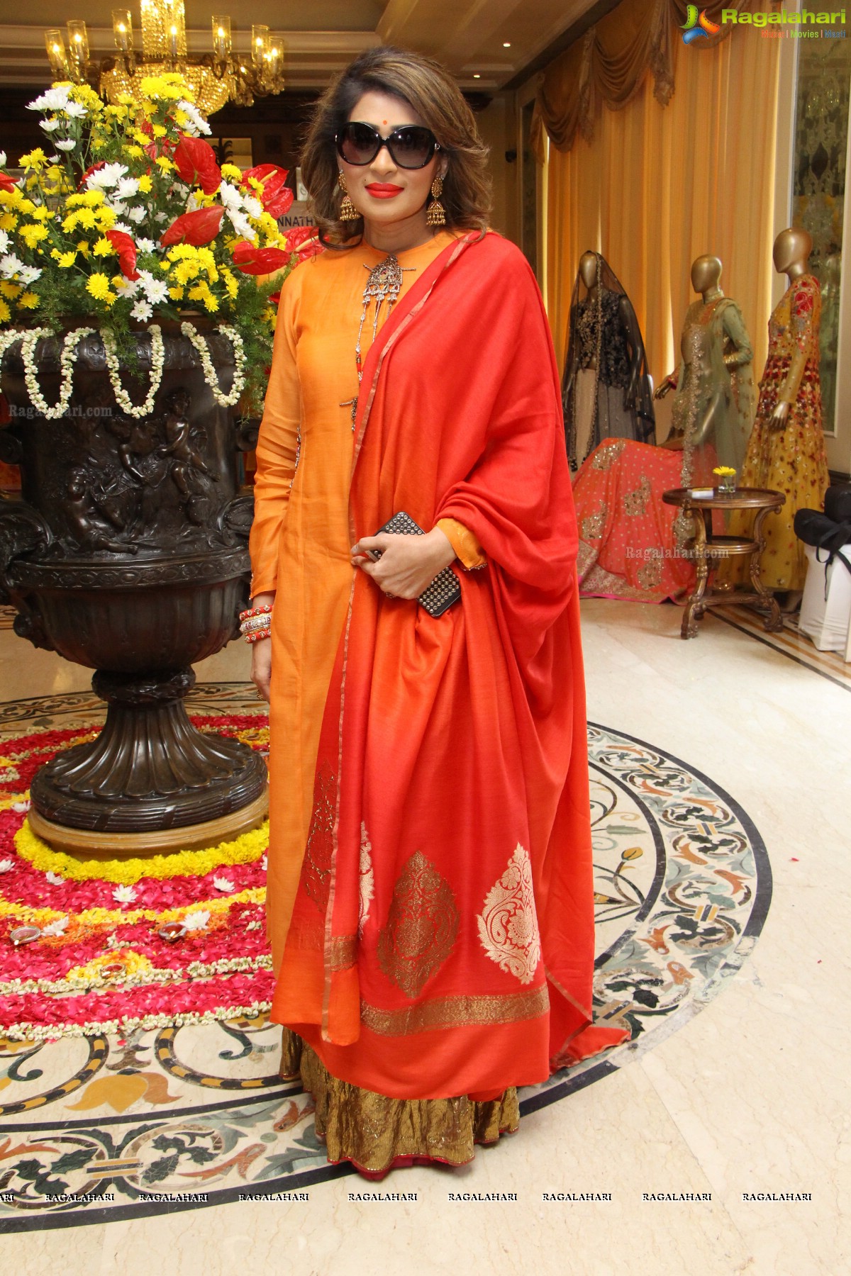 Pre-Diwali Bash 2016 by Kamini Saraf and Poonam at Taj Krishna, Hyderabad