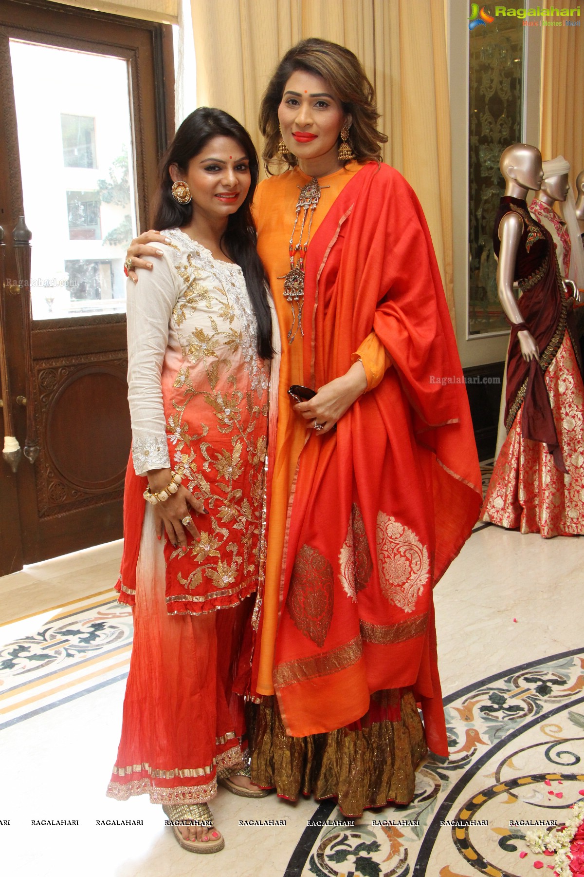 Pre-Diwali Bash 2016 by Kamini Saraf and Poonam at Taj Krishna, Hyderabad