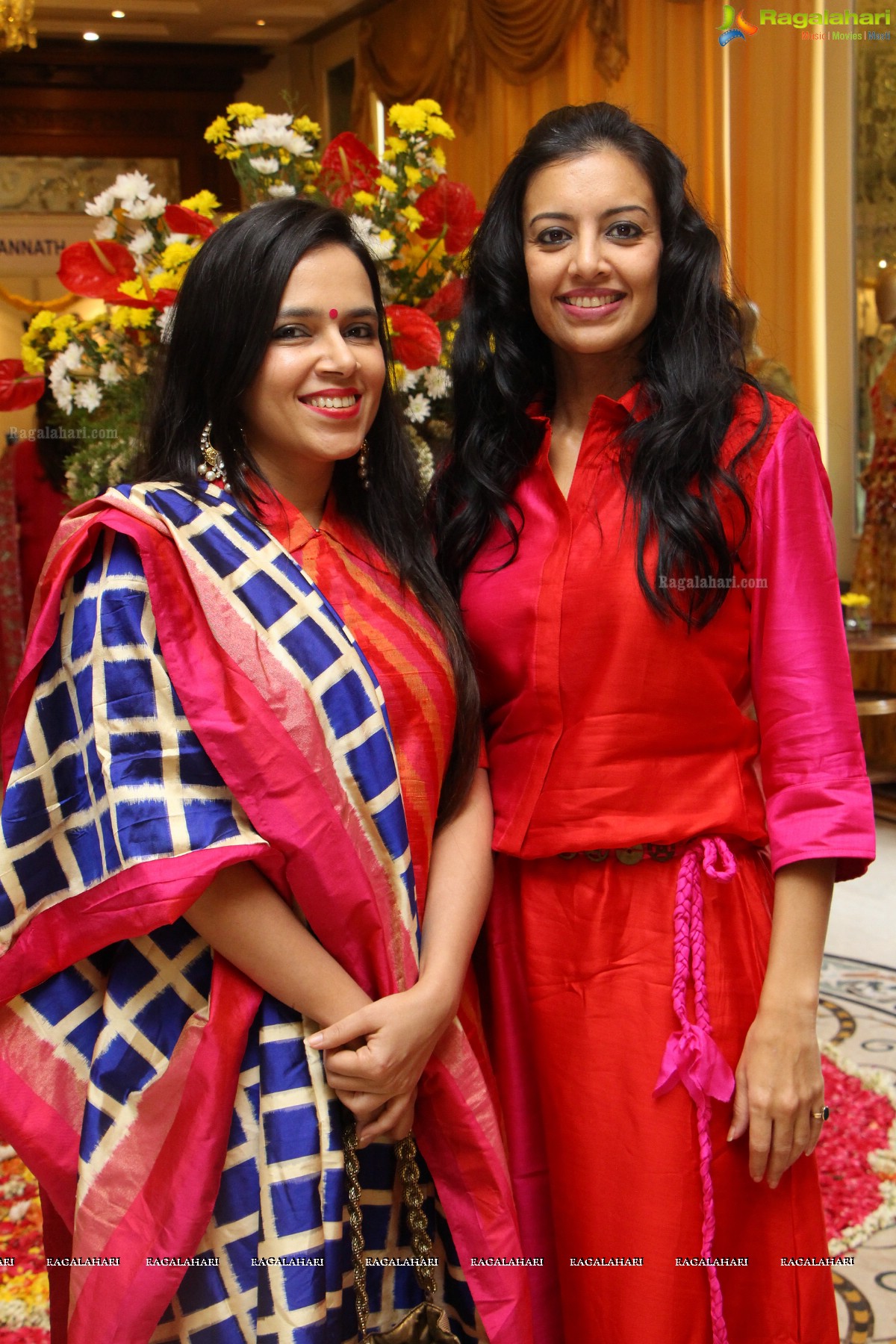 Pre-Diwali Bash 2016 by Kamini Saraf and Poonam at Taj Krishna, Hyderabad