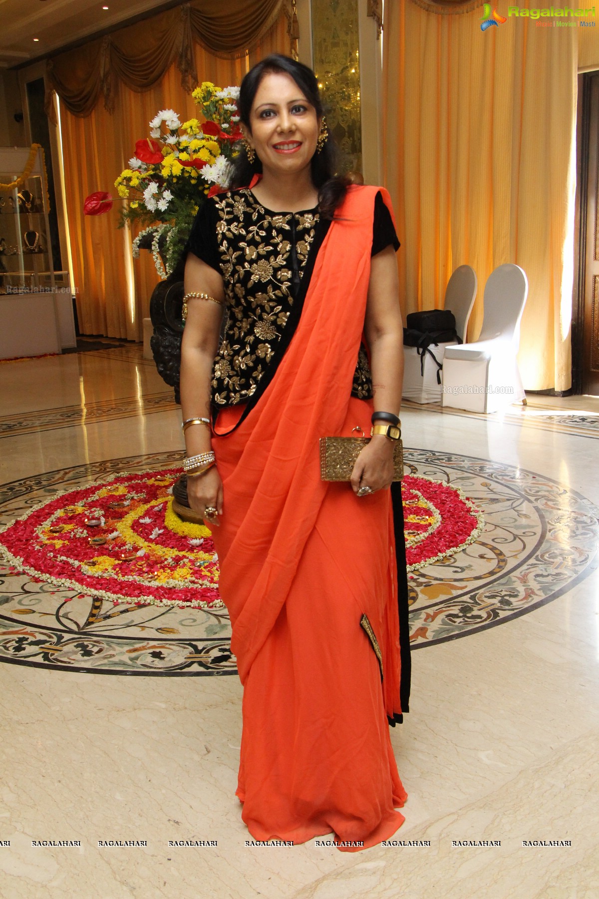 Pre-Diwali Bash 2016 by Kamini Saraf and Poonam at Taj Krishna, Hyderabad