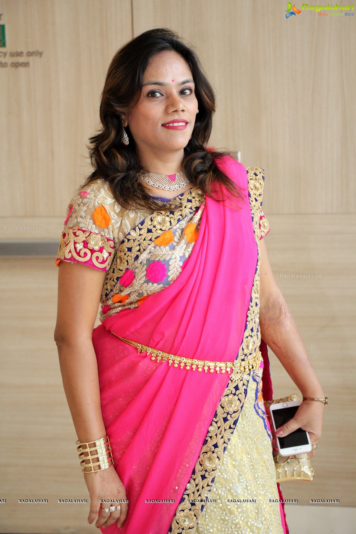 Diwali Bash by Queens Lounge at Trident Hotel, Hyderabad