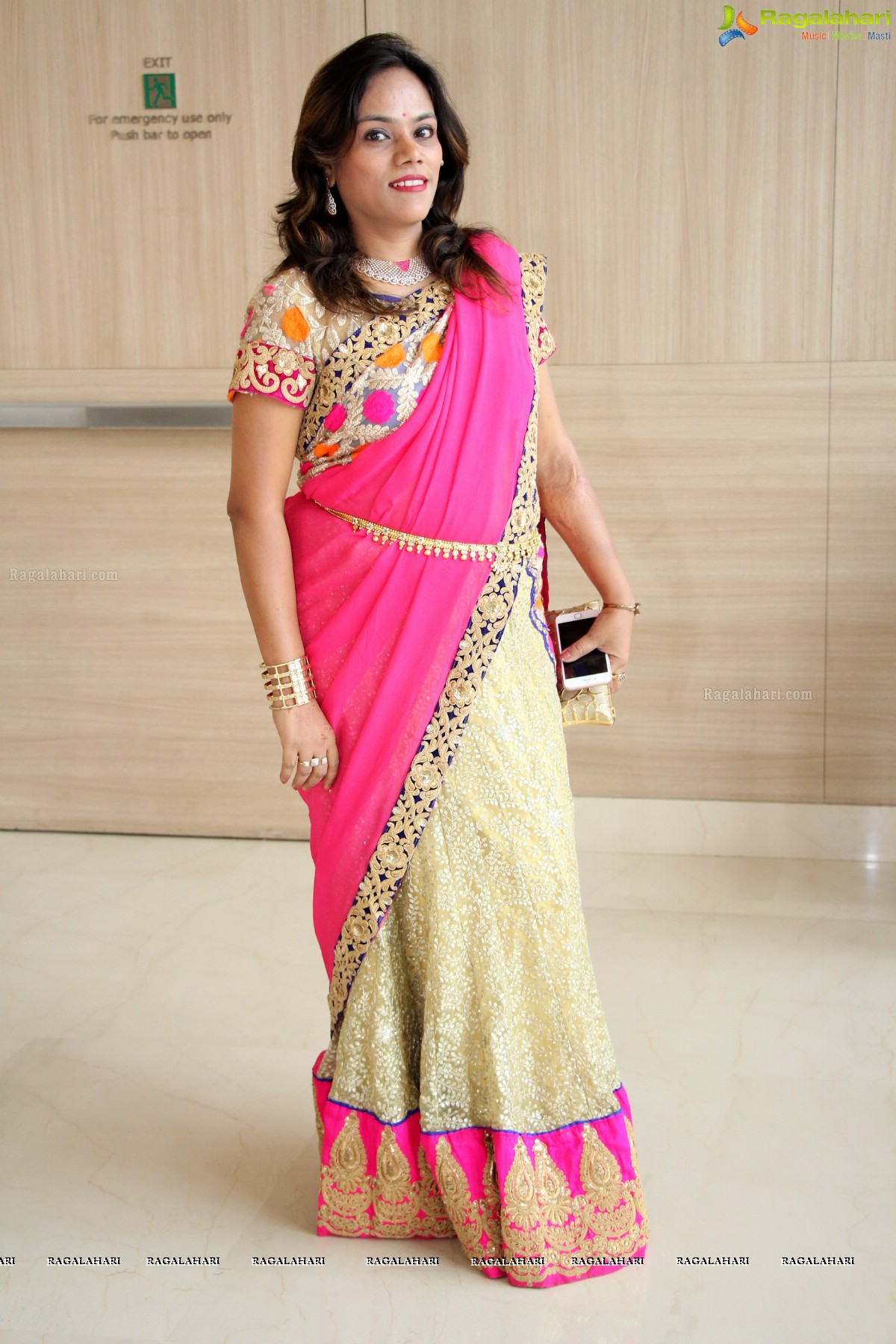 Diwali Bash by Queens Lounge at Trident Hotel, Hyderabad