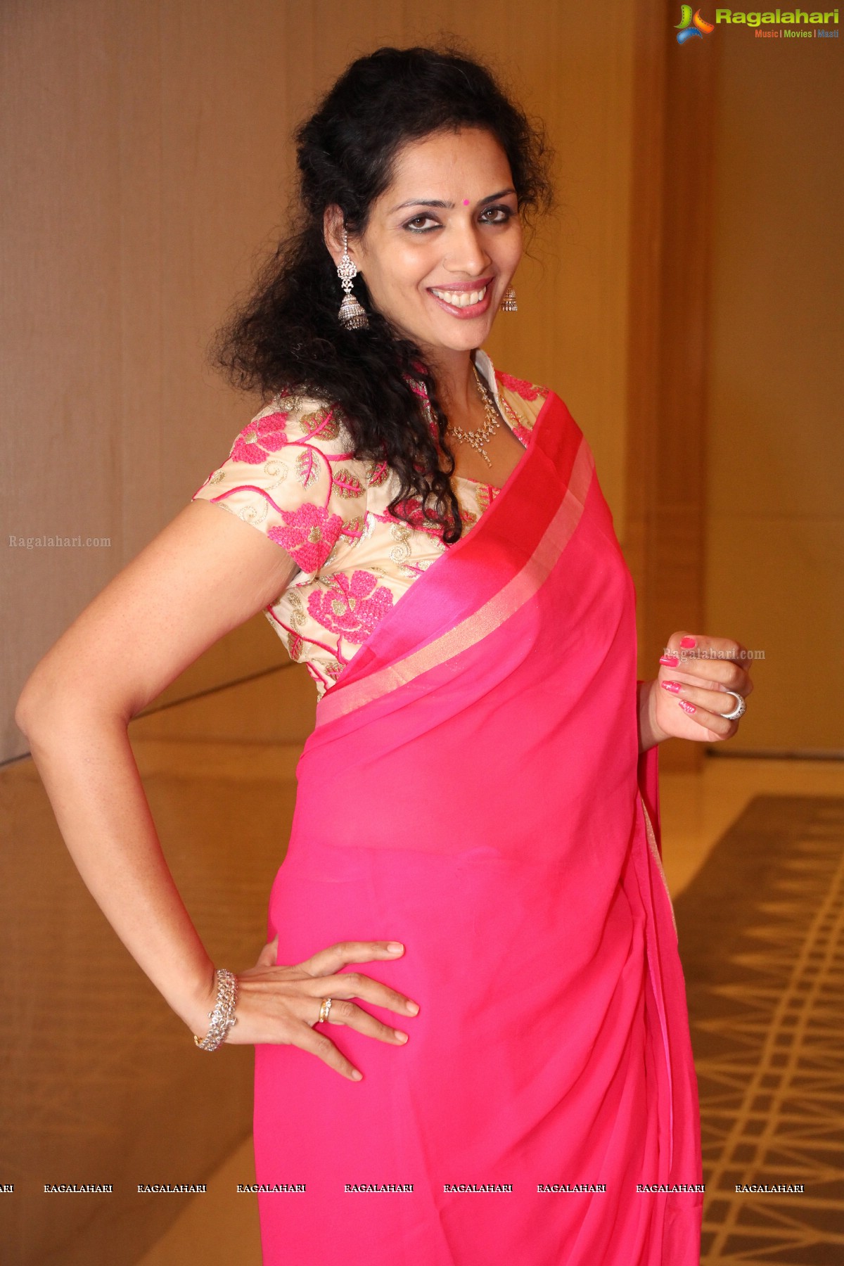 Diwali Bash by Queens Lounge at Trident Hotel, Hyderabad