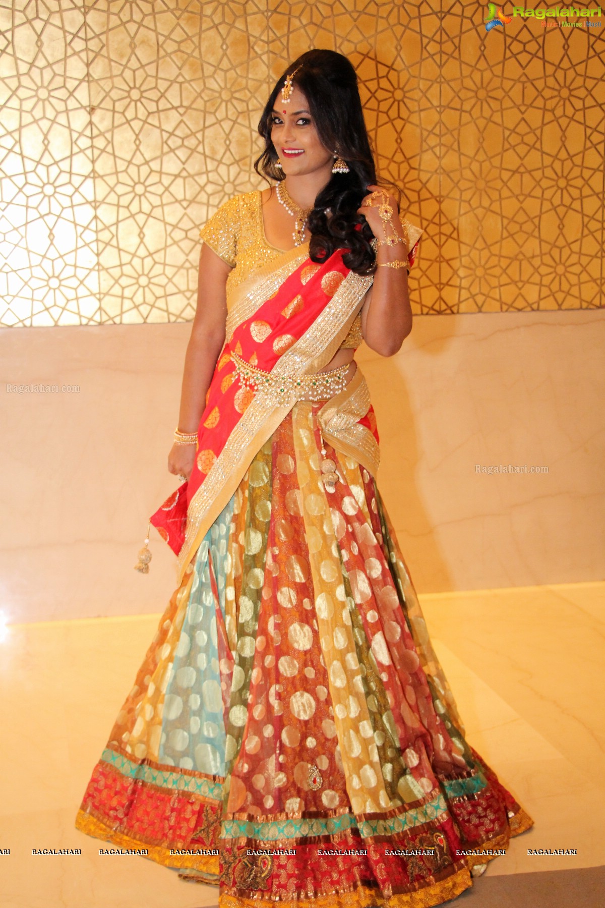 Diwali Bash by Queens Lounge at Trident Hotel, Hyderabad