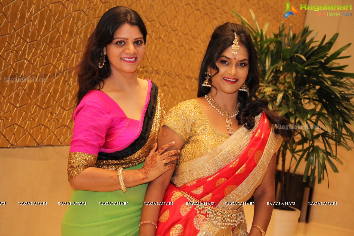 Diwali Bash by Queens Lounge at Trident Hotel, Hyderabad