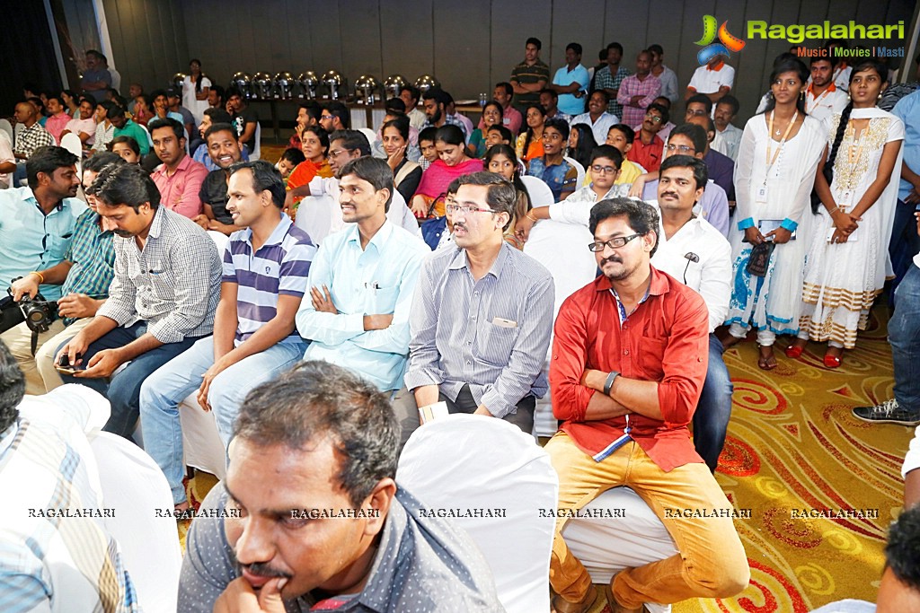 Akhil Akkineni at Trophy Launch of Quizearch, Vijayawada