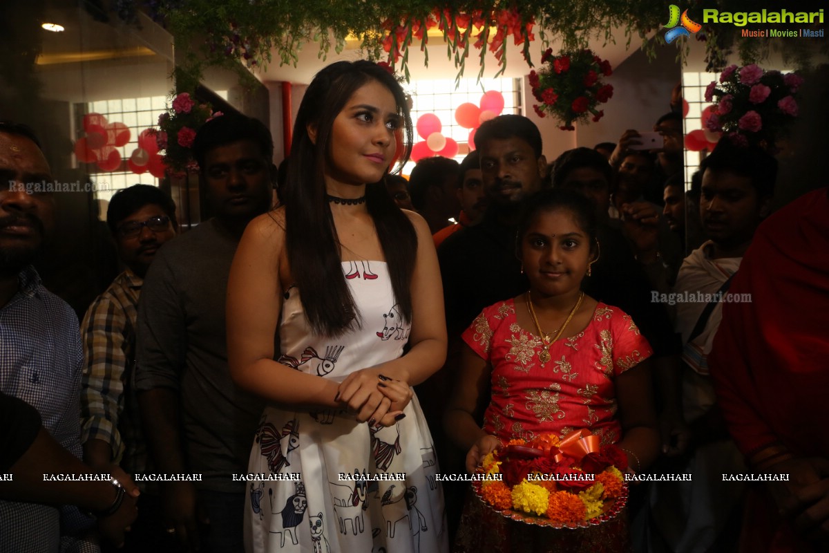 Raashi Khanna launches Biryanis