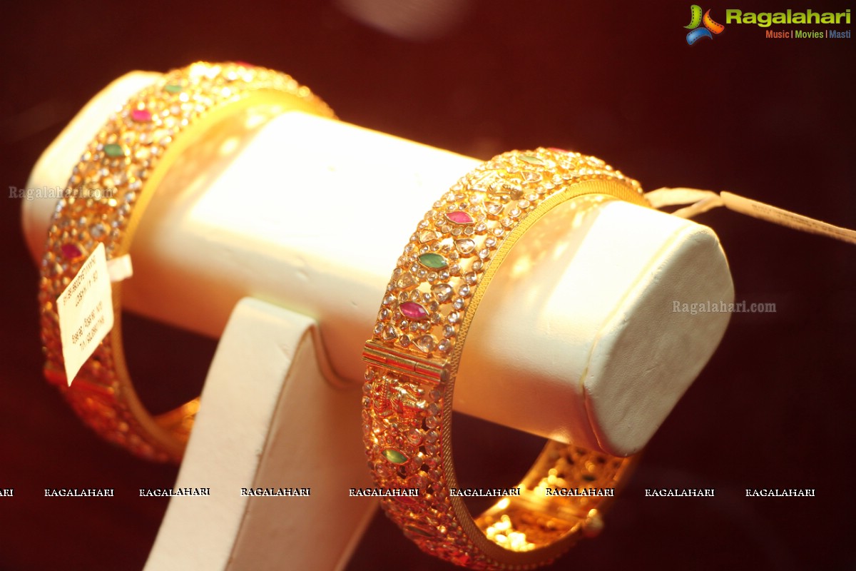 Charmz - A Charming Collection of Gold and Diamond Kids Jewellery at Reliance Jewels