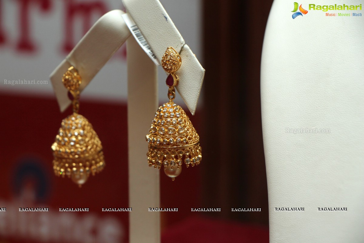 Charmz - A Charming Collection of Gold and Diamond Kids Jewellery at Reliance Jewels