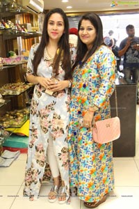 Sparks n Sizzles Store Launch