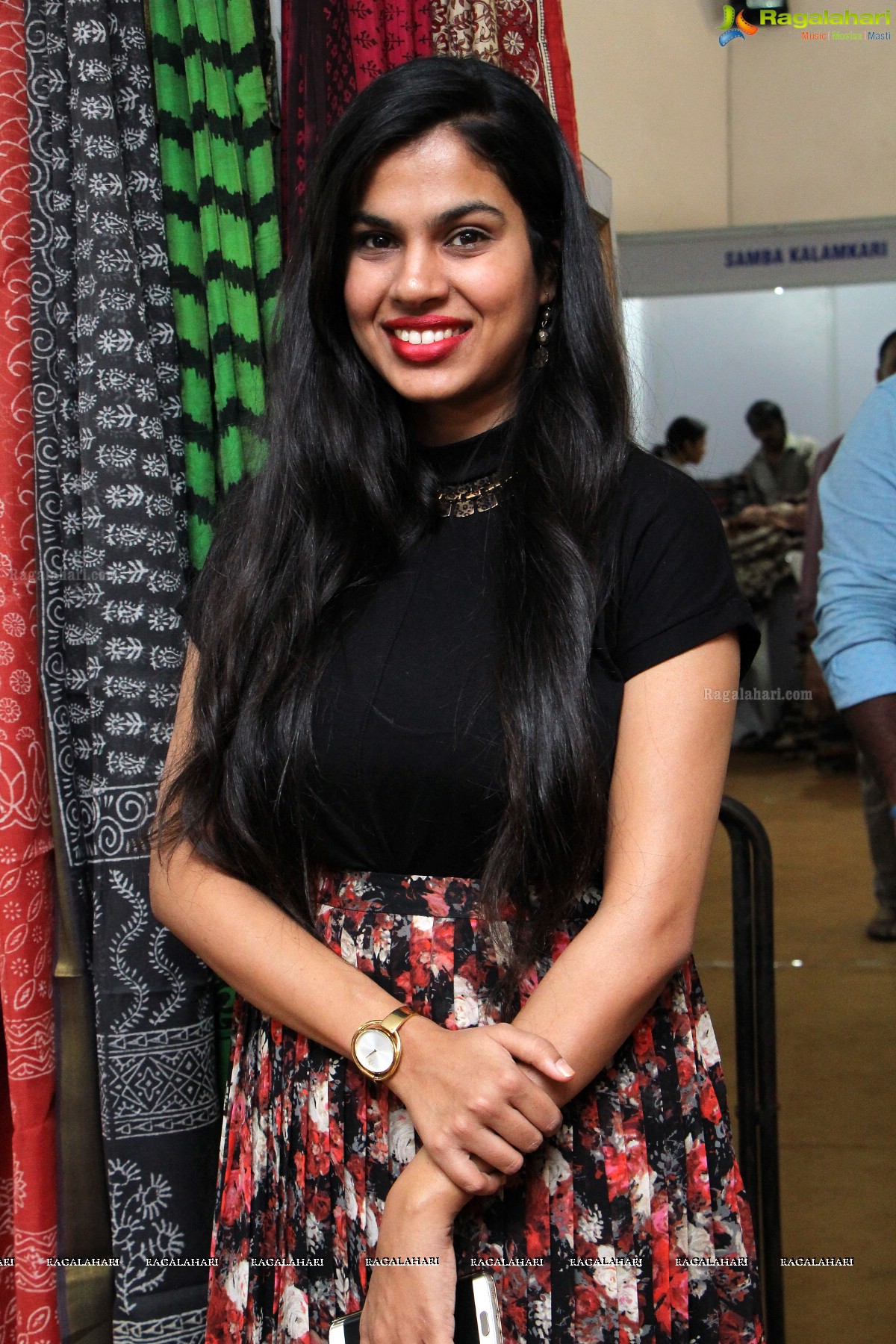 Sravana Bhargavi inaugurates Allure Vastra Vibha Exhibition, Hyderabad