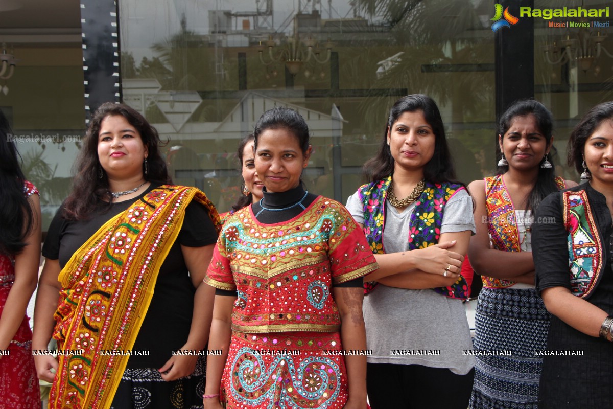 Aqua Garba Dandiya Season 2 by Venu Mandala with Grycs