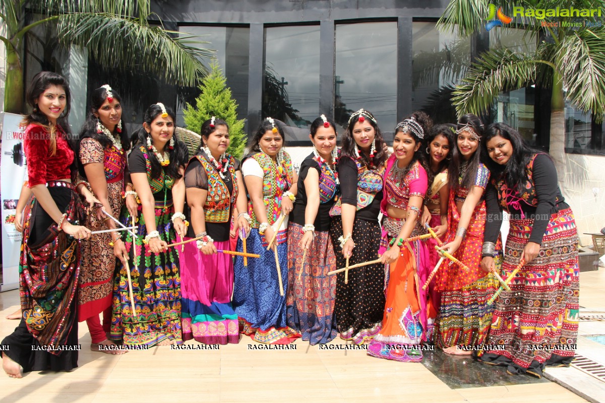 Aqua Garba Dandiya Season 2 by Venu Mandala with Grycs