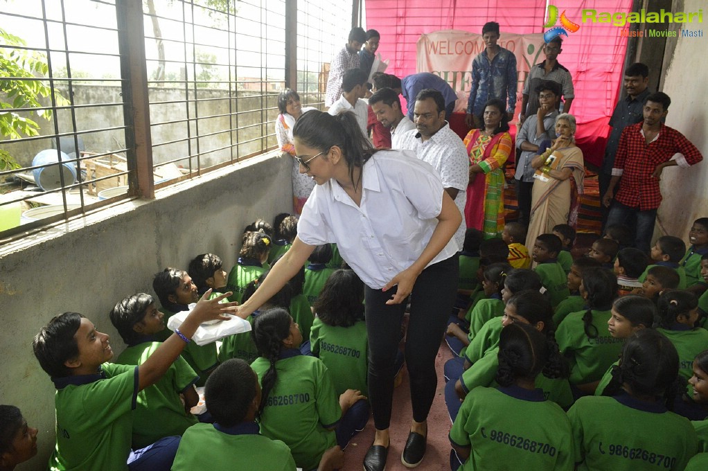 Rakul Preet Singh Birthday Celebrations at Cherish Orphanage Home