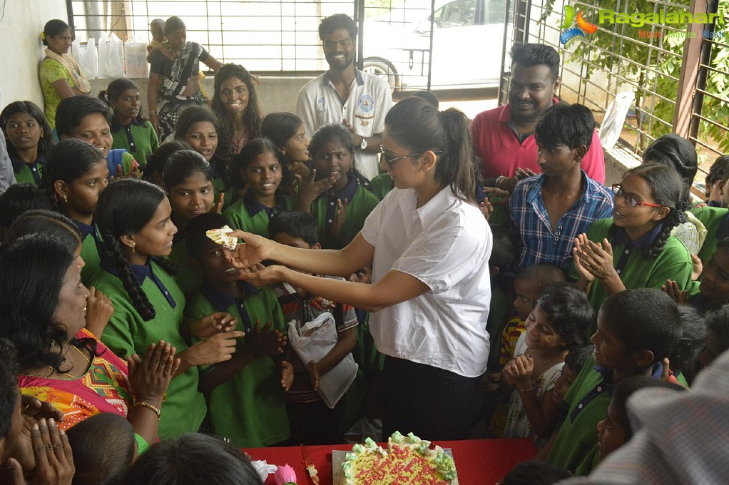 Rakul Preet Singh Birthday Celebrations at Cherish Orphanage Home