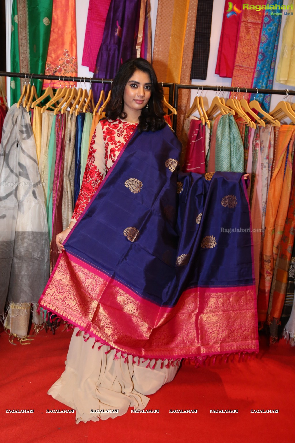 Lasya Sri inaugurates Akritti Elite Exhibition at Park Hyatt Hyderabad