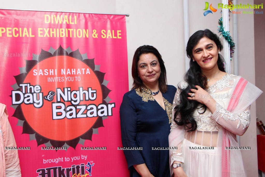 The Day and Night Bazaar by Akritti Elite at The Park