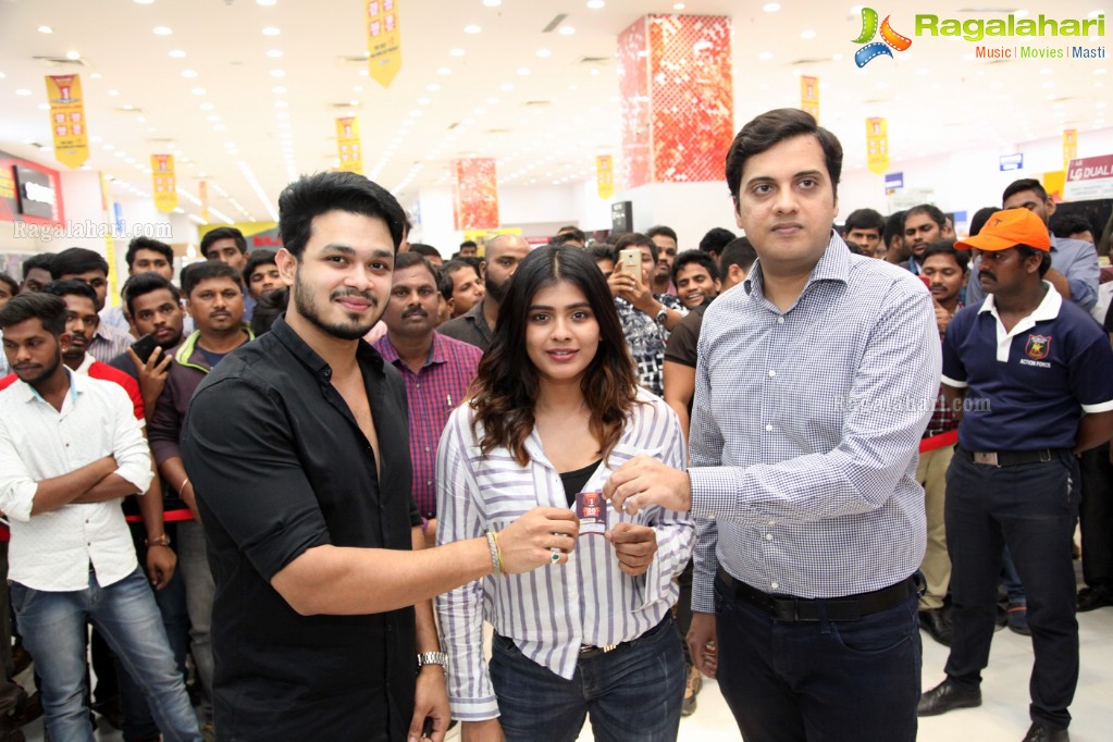 Naga Anvesh and Hebah Patel announces Winner of Bajaj Electronics Bumper Draw at Forum Sujana Mall