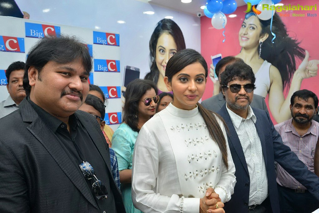 Big C Lucky Draw by Rakul Preet Singh, Nellore