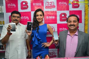 Catherine Tresa B New Mobiles Eluru