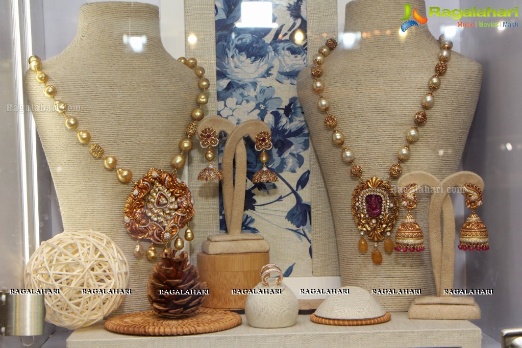 Divine Diamond Jewellery Exhibition at Park Hyatt