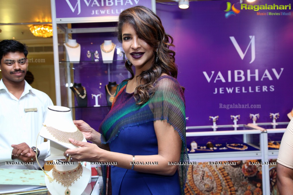 Kamini Saraf’s Fashion Yatra - Fashion with a Cause at Taj Krishna, Hyderabad