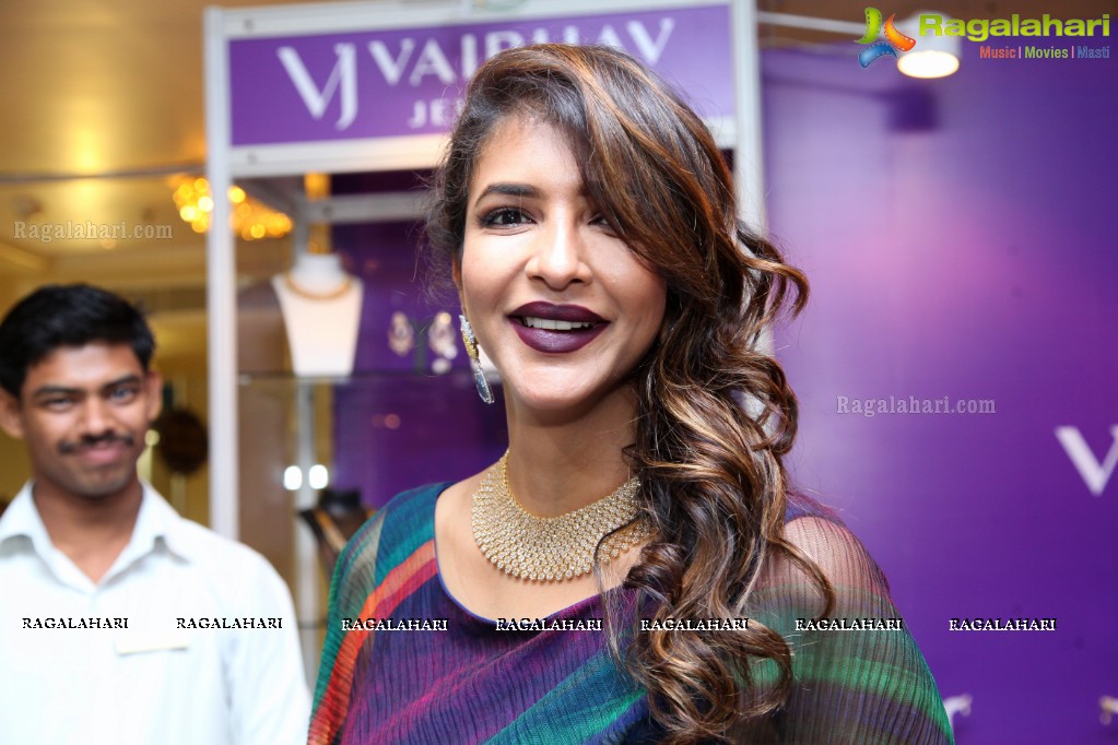 Kamini Saraf’s Fashion Yatra - Fashion with a Cause at Taj Krishna, Hyderabad