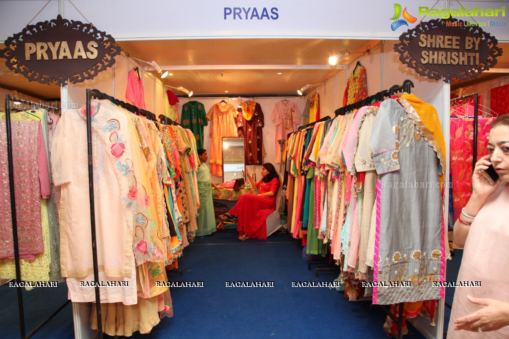 Kamini Saraf’s Fashion Yatra - Fashion with a Cause at Taj Krishna, Hyderabad