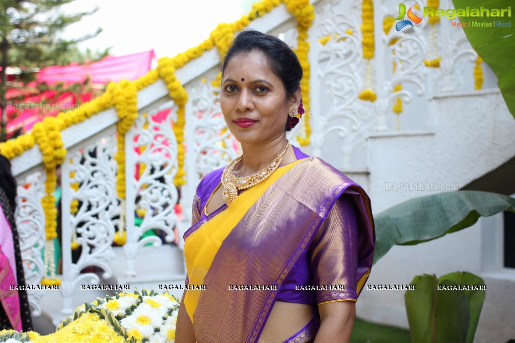 Karthika Vanabhojanalu by Lavanya Bonthu at Srinivasa Estates