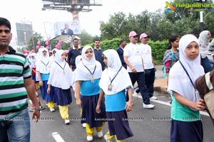 Tamannaah flags off 9th Edition of 2K Pink Ribbon Walk