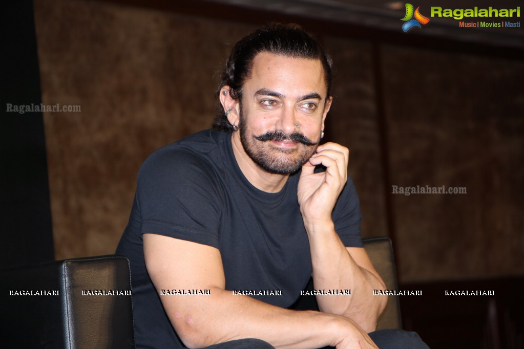 Aamir Khan's Secret Superstar Press Meet at Taj Krishna