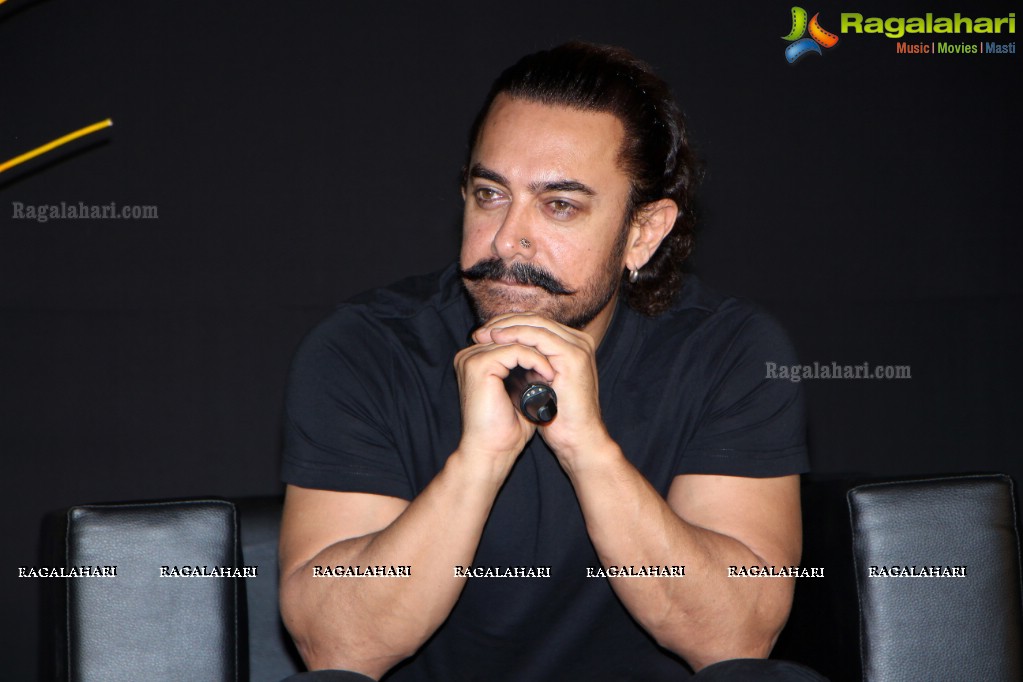 Aamir Khan's Secret Superstar Press Meet at Taj Krishna