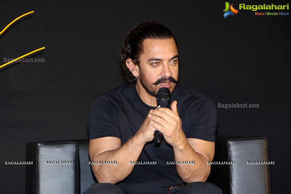 Aamir Khan's Secret Superstar Press Meet at Taj Krishna